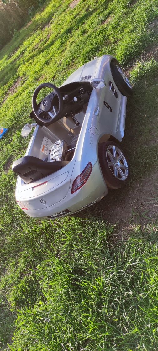Mercedes AMG na sterowanie dla dziecka