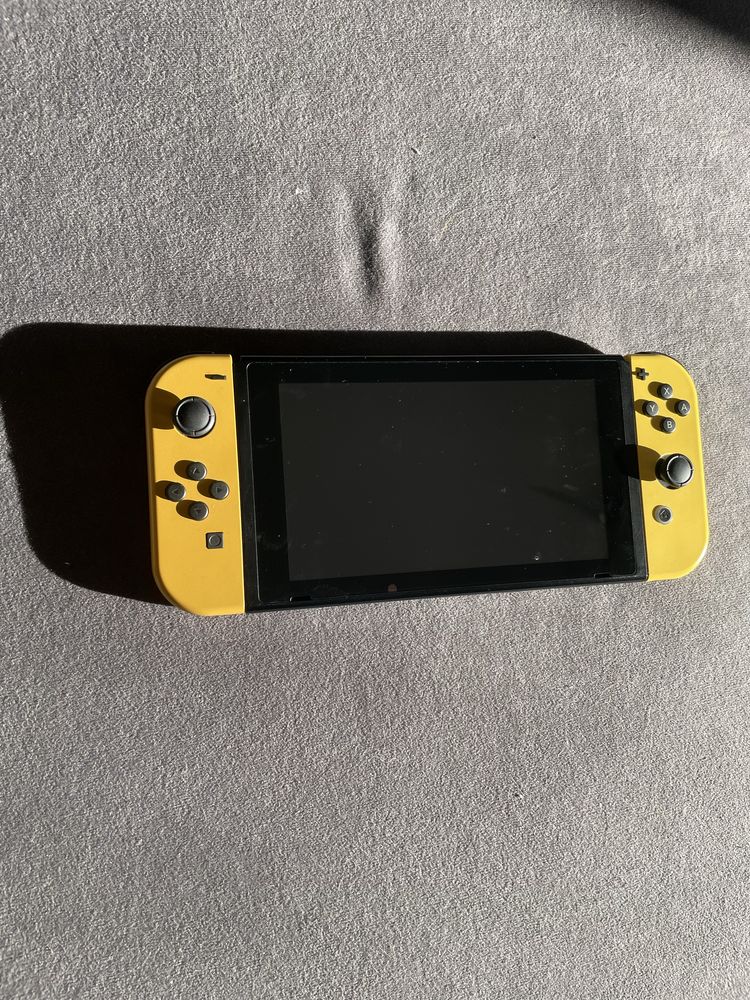 Nintendo switch z pudelkiem proponuj cene
