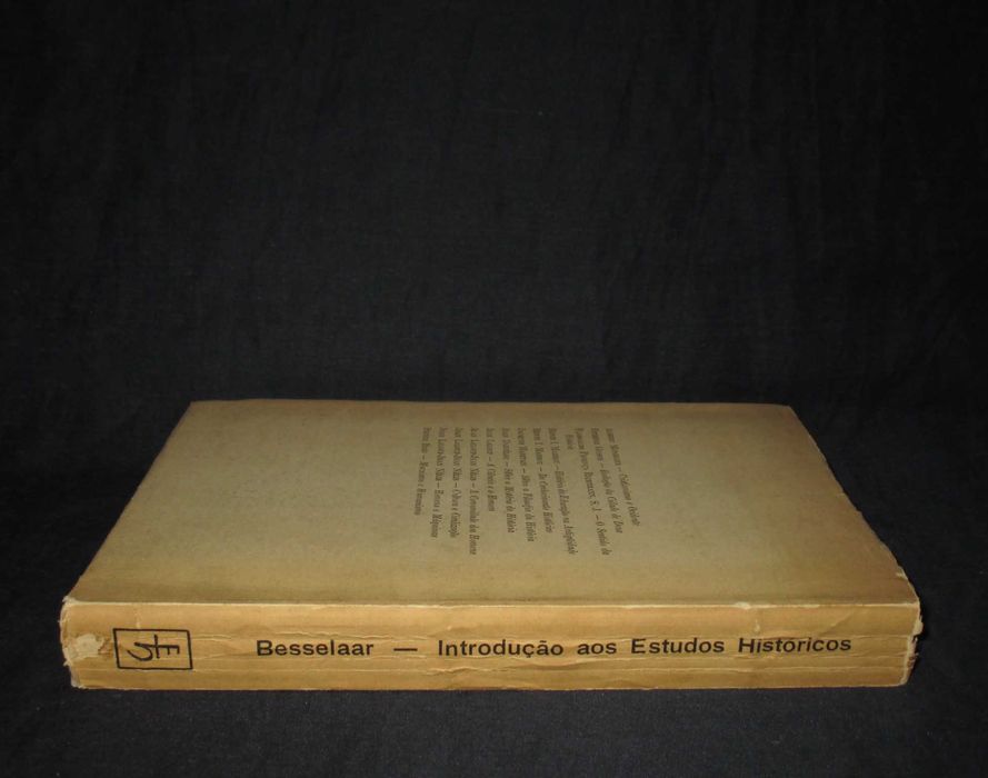 Livro Introdução aos Estudos Históricos Besselaar