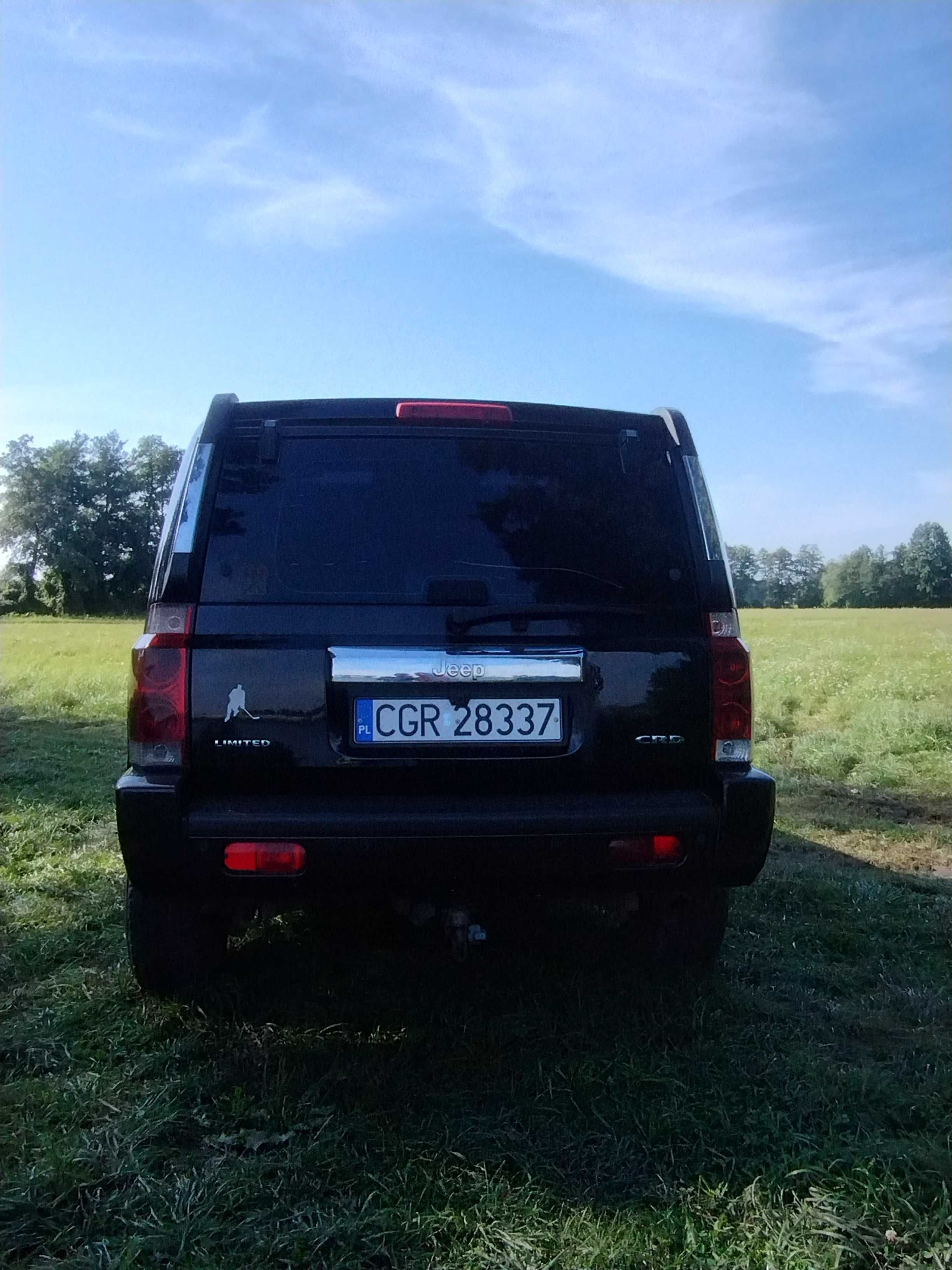 Sprzedam Jeepa Comandera