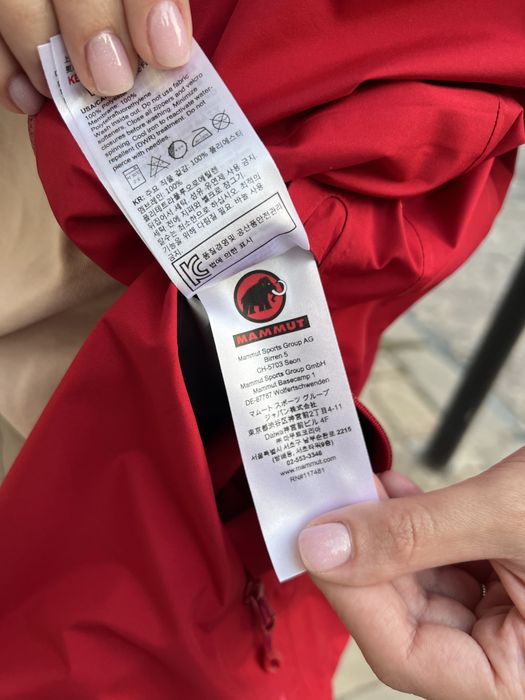 Куртка Mammut жіноча мембранна gore-tex водонепроникна червона нова