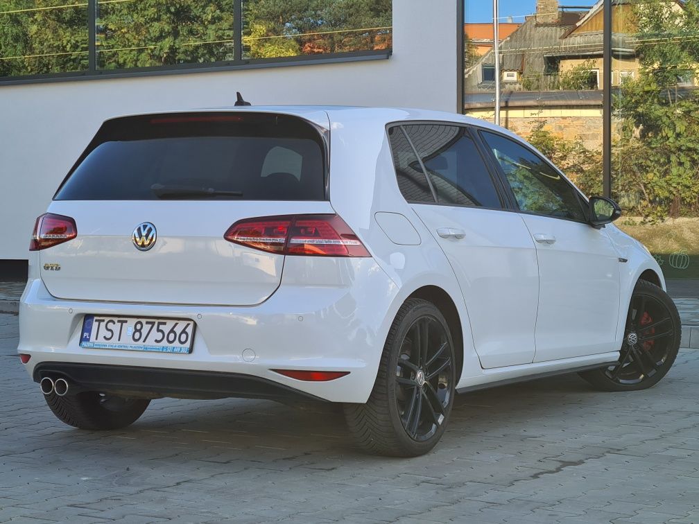 VOLKSWAGEN GOLF 7 GTD 184KM 2014r Bezwypadek Zarejestrowany Prywatny