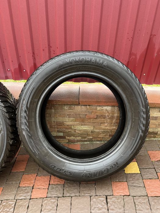 Зимові шини: R18.225.60.Yokohama пара 2 шт