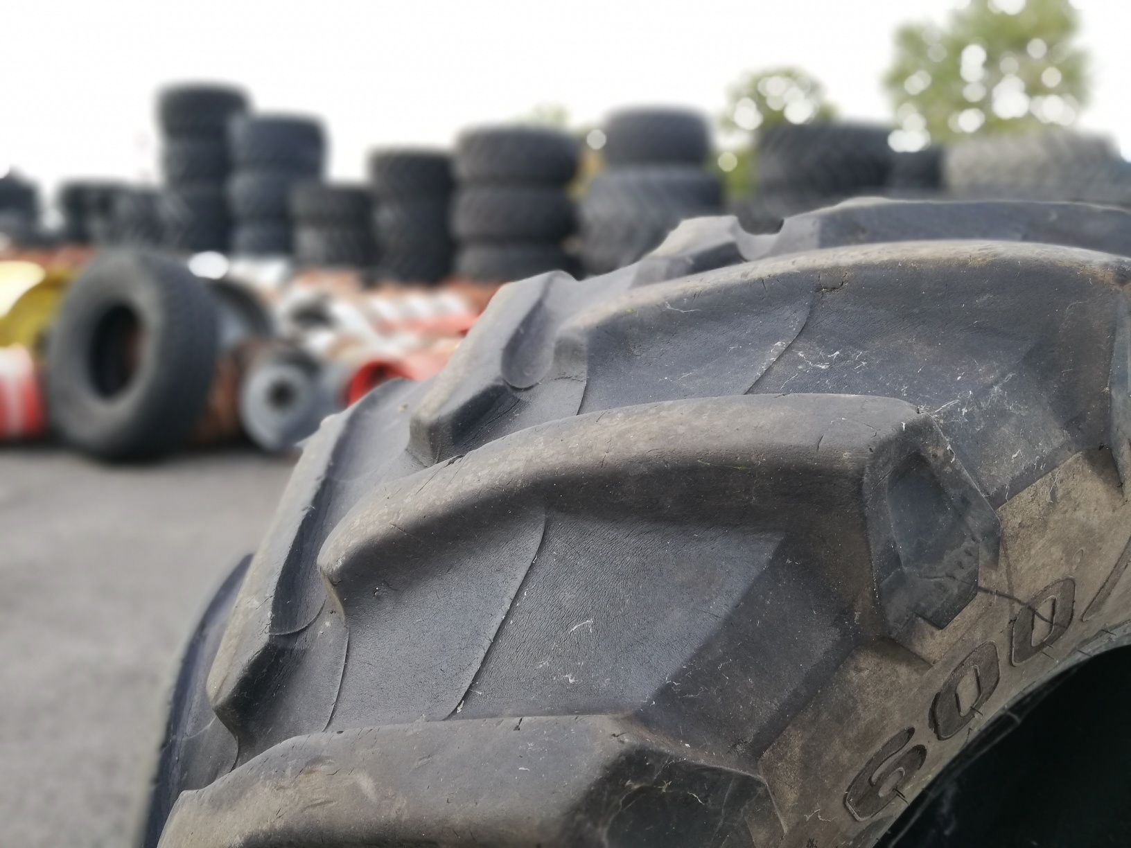 Opona 600/65r28 Pirelli/Trelleborg TM 800 bez napraw