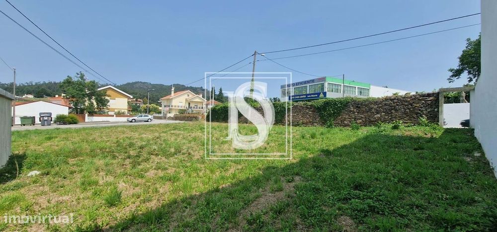 Terreno Não definido em Santa Marta de Portuzelo