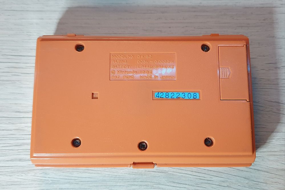 Nintendo Donkey Kong DK-52 Game & Watch Original Japan 1982 Como Nova