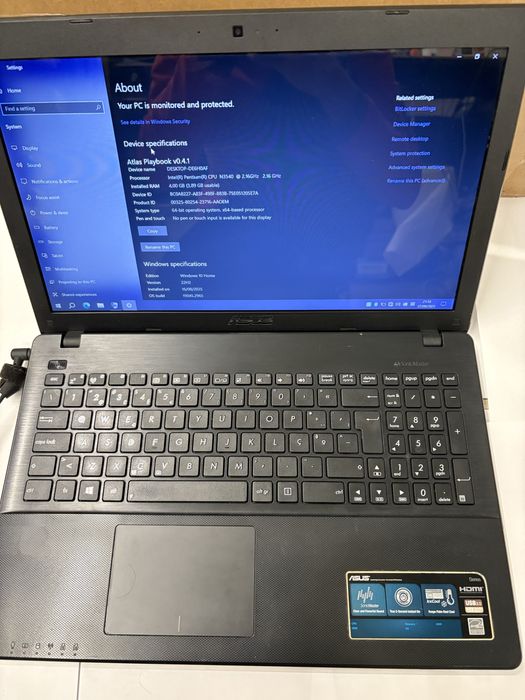 Portatil Asus X552M