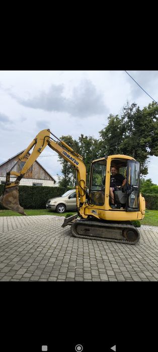 Minikoparka komatsu pc20r8 2004 2.5t