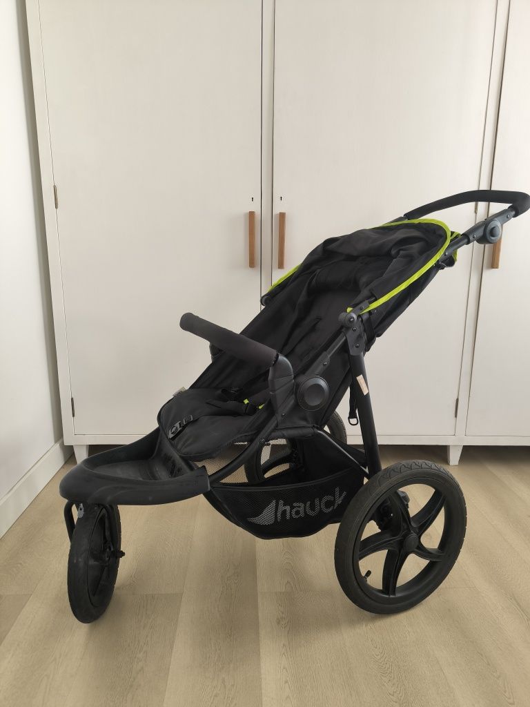 O carrinho de bebe