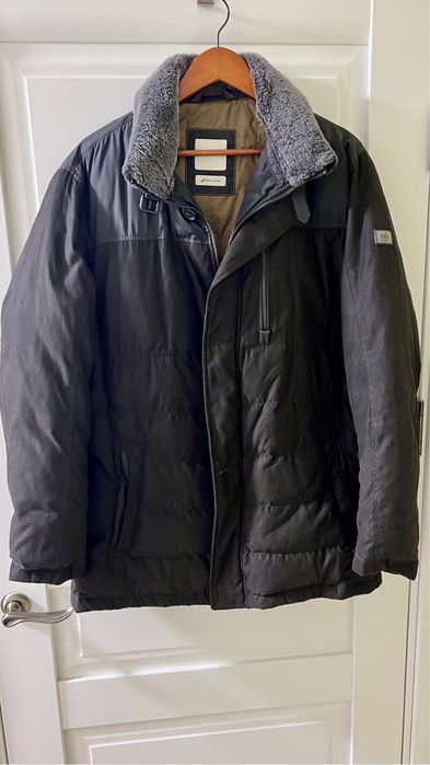 Пуховик чоловічий Bugatti 54 розмір