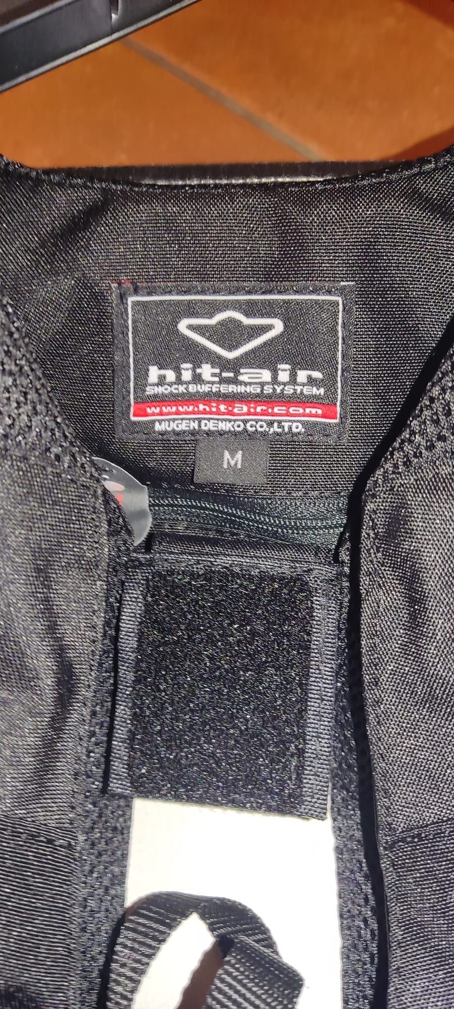Colete airbag hit-hair