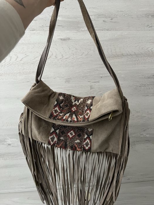 Клатч в стиле бохо. Натуральна замша