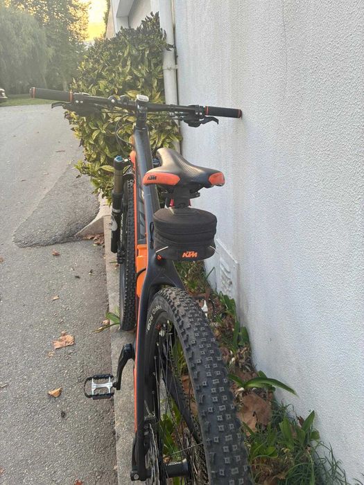 Bicicleta KTM Aera 1964 Carbon