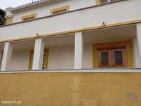 Casa / Villa T5 em Torre de Moncorvo de 380,00 m2