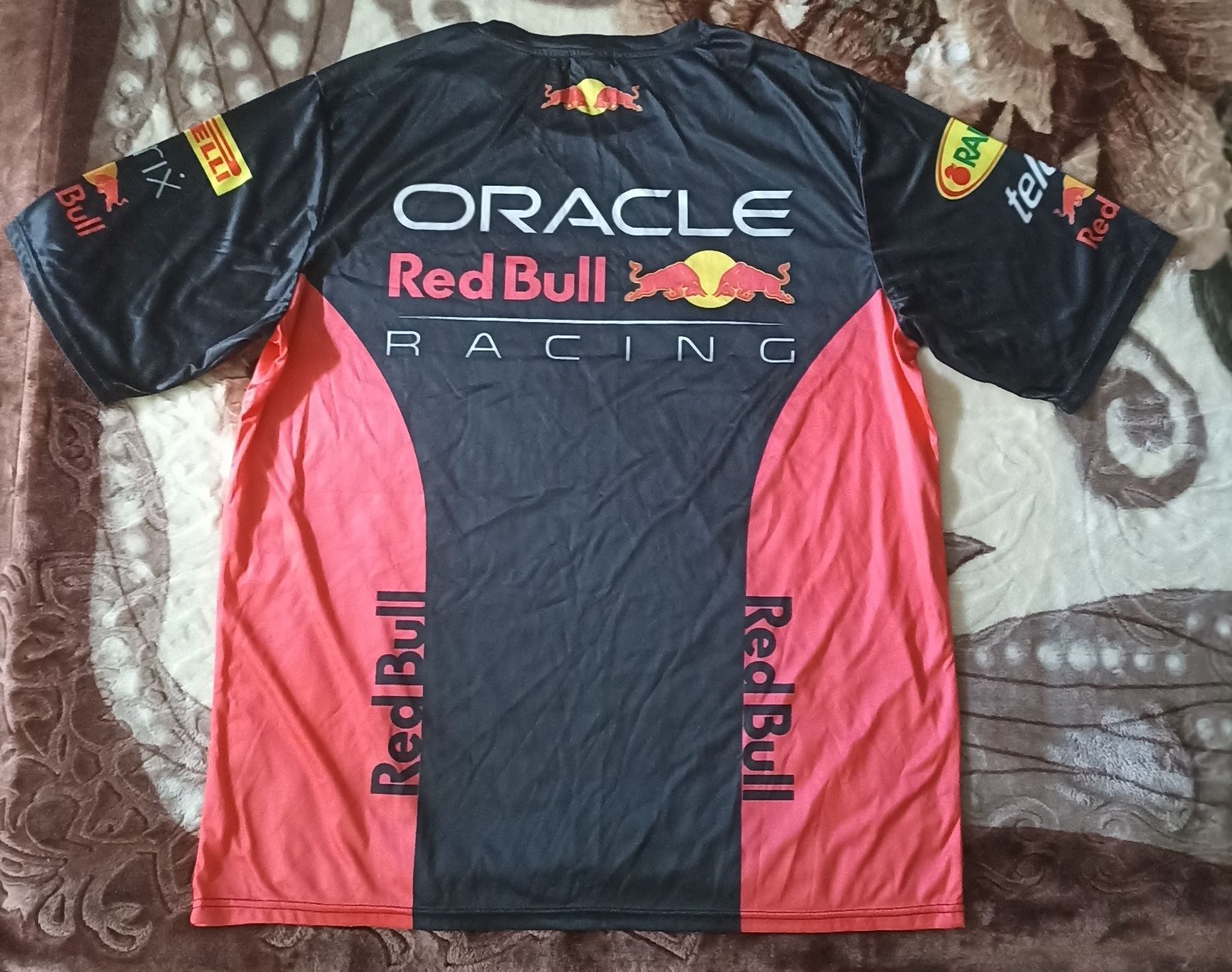 Продам чоловічу футболку Red Bull Racing 4XL