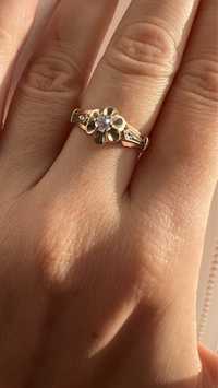 Кольцо золотое с бриллиантам