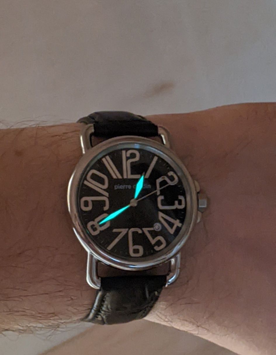 Оригинальные часы Pierre Cardin со швейцарским механизмом