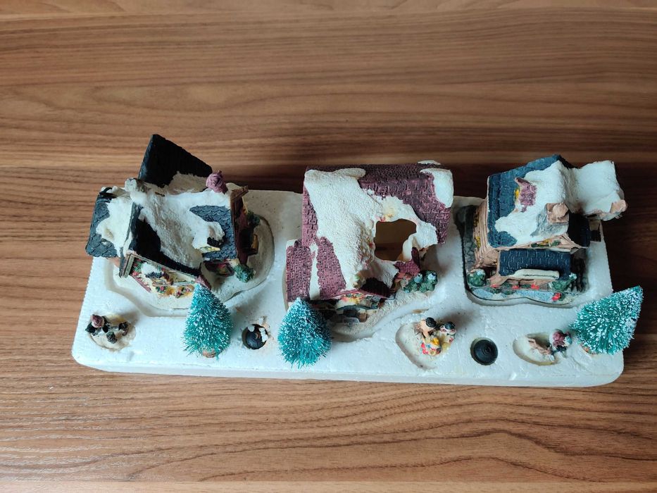 figurki domów ozdoby świateczne Boże Narodzenie