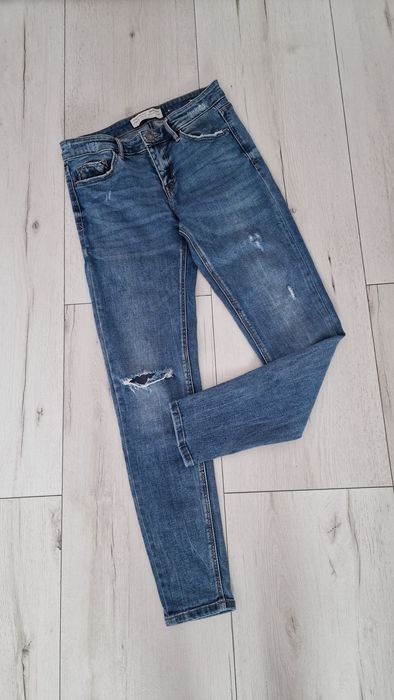 Spodnie jeansy wysoki stan Stradivarius m