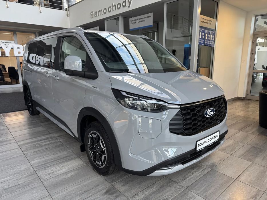 Ford Tourneo Custom