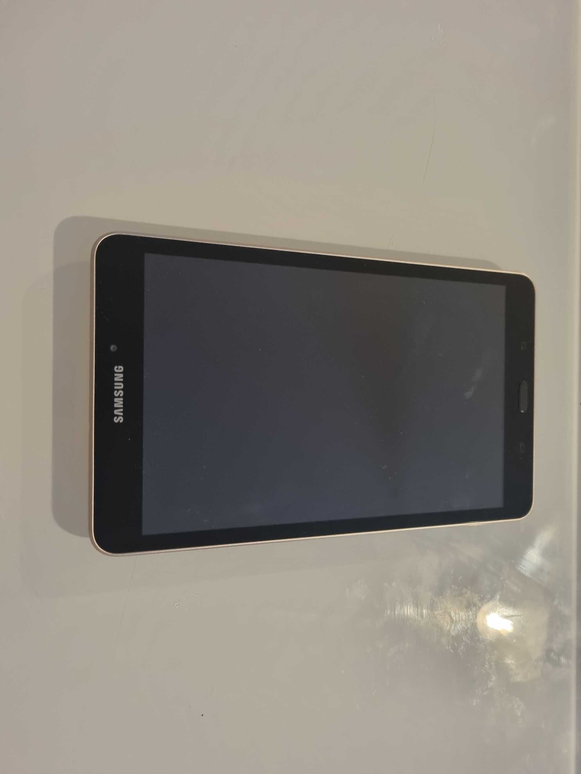 Tablet SAMSUNG Galaxy Tab A (10.1" - 32 GB - 2 GB RAM - Rose Gold