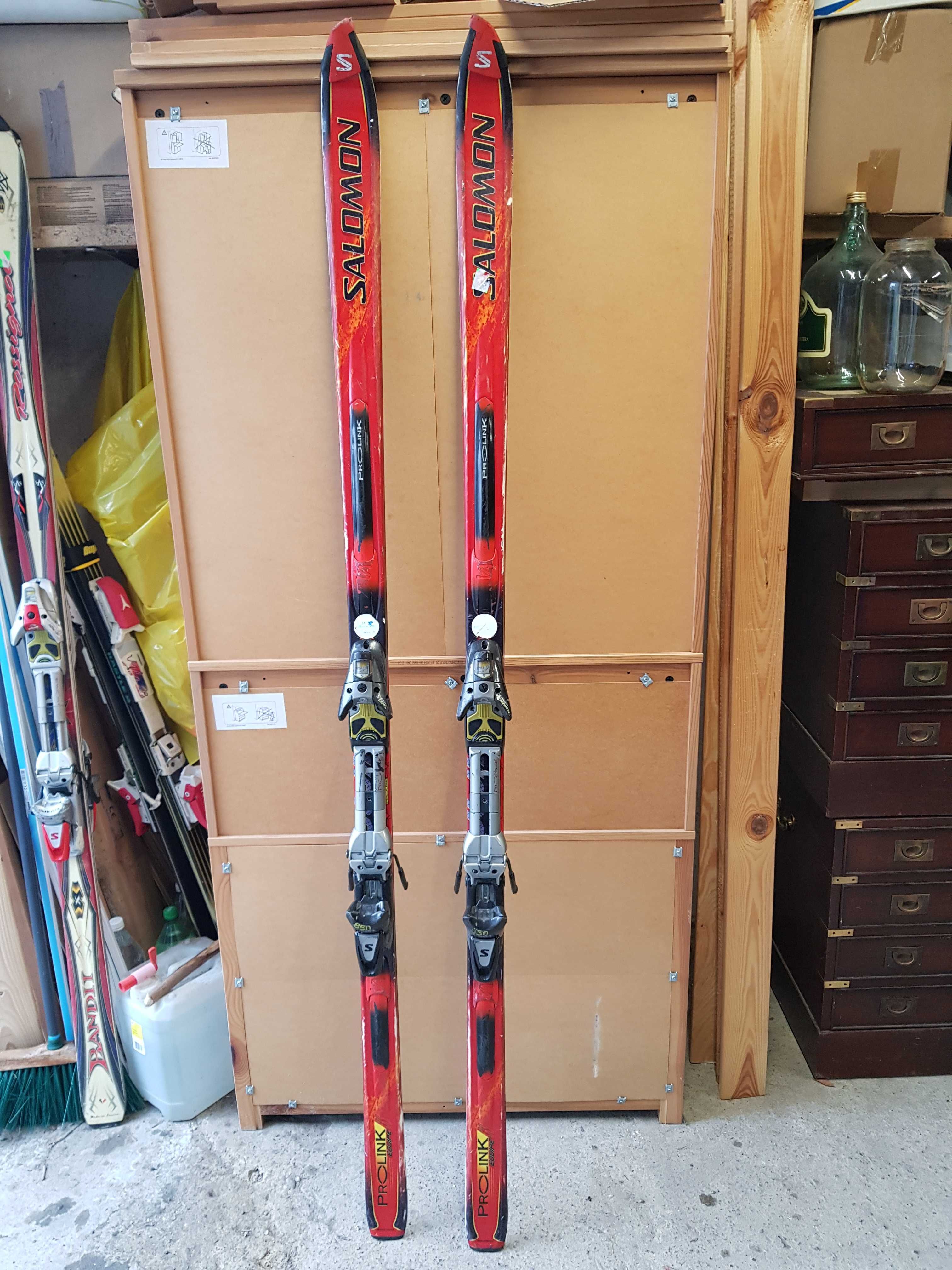 Narty Equipe 3S, Rossignol Bandit, Kastle