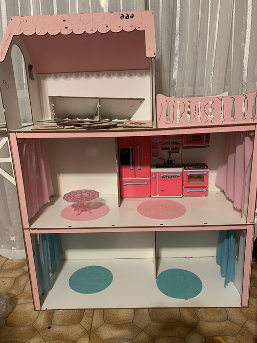 Будинок для ляльо