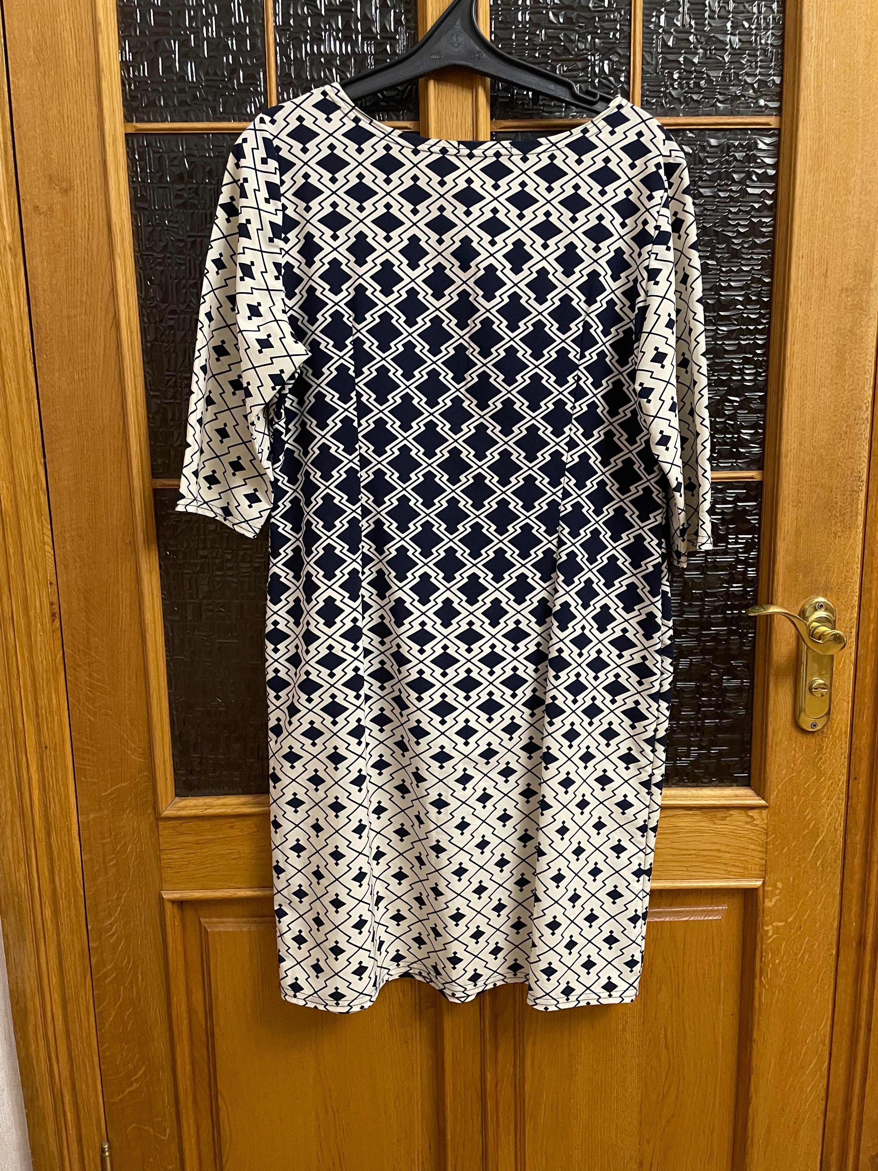 Сукня з легкого матеріалу, 50-52 розмір