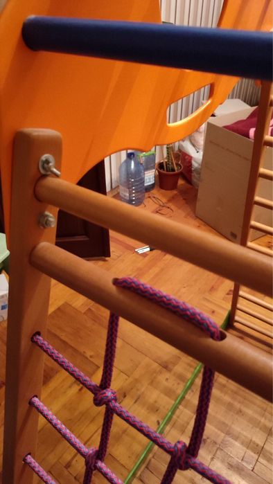 Дитячий спортивний куточок