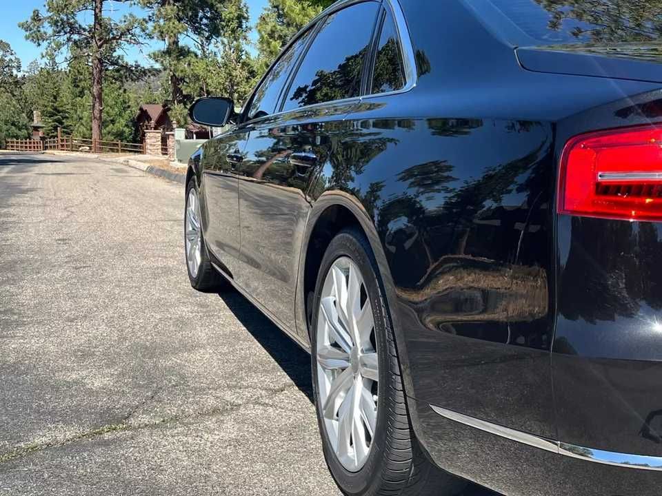 2016  Audi  A8 Prestige