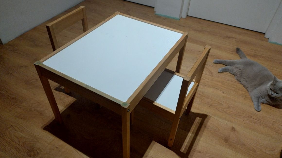 Ikea Latt drewniany stolik dziecięcy i krzesełka dla dzieci