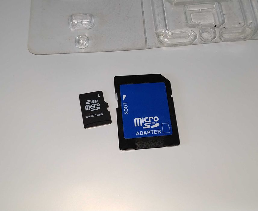 2 Гб карта памяти micro SD с адаптером на SD