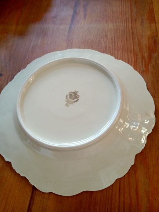 Обтягувач для скатертини,вінтажна тарілочка