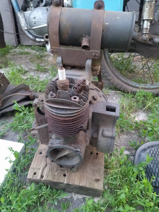 Двигун бензиновий WERMAHT.