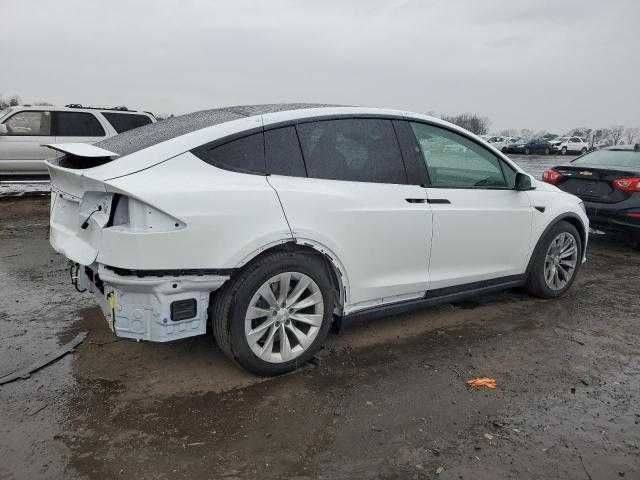 Tesla Model X 2023