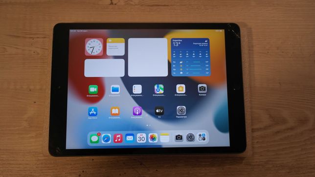 Apple iPad 8 Gen 2020 128Gb sim 4G/LTE + Wi-Fi