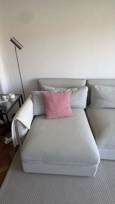 Conjunto - Sofa + almofadas + manta + candeeiro + mesa + planta+ tapet