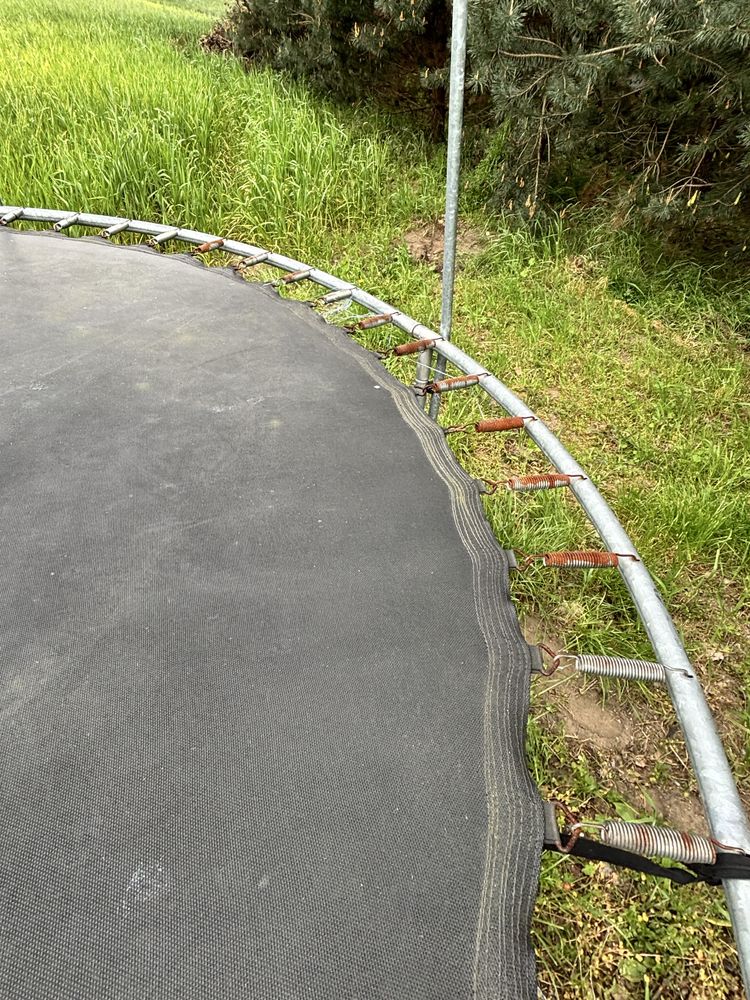 Podstawa trampoliny