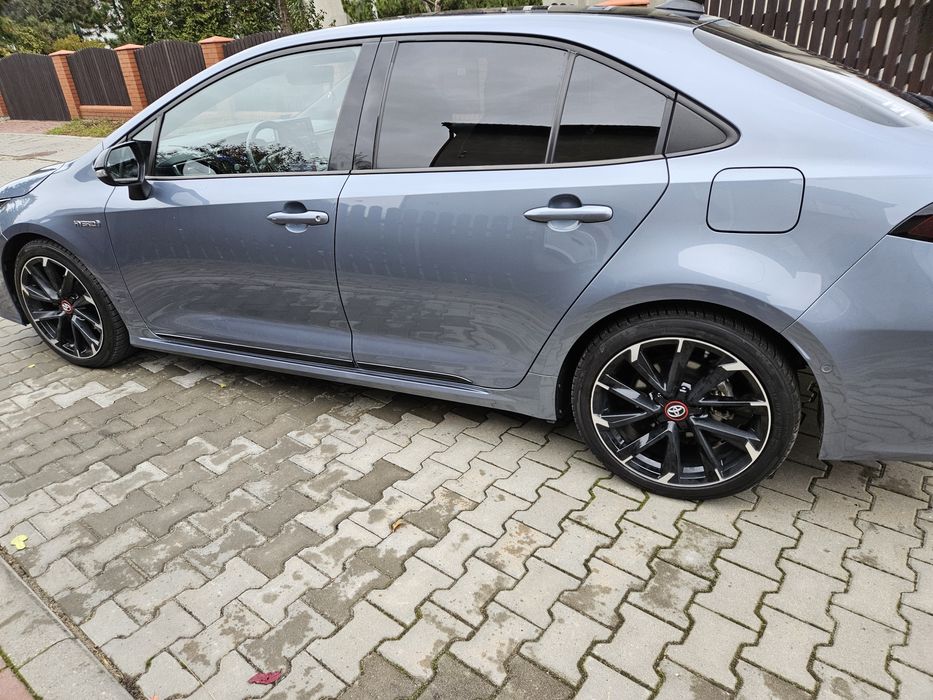 Toyota Corolla Sedan Hybrid 1.8 Grsport
