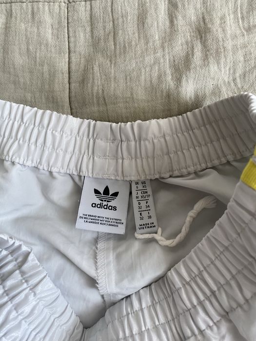Шорти adidas оригінал