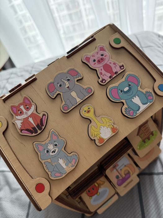 Деревянный бизикуб CoodPlay