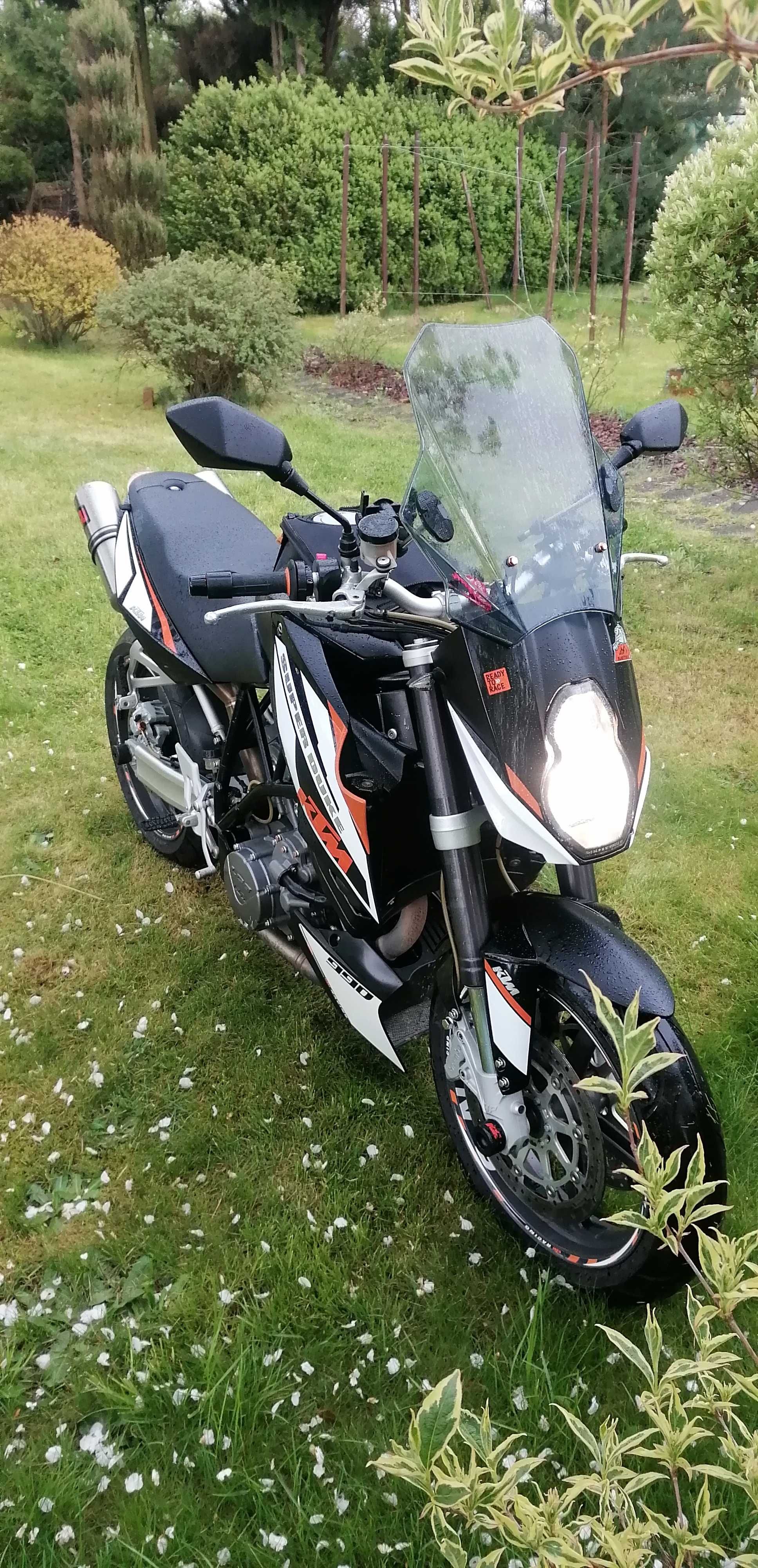 KTM 990 Super Duke od motocyklisty.