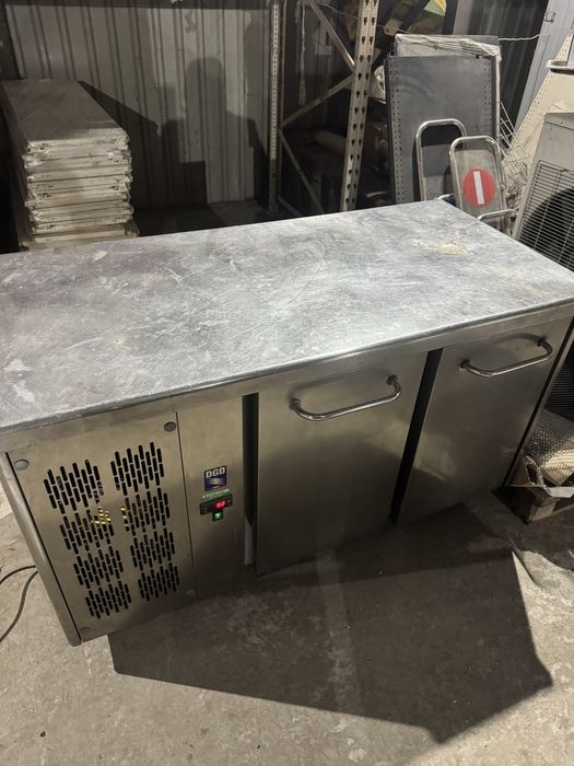 Холодильные столы