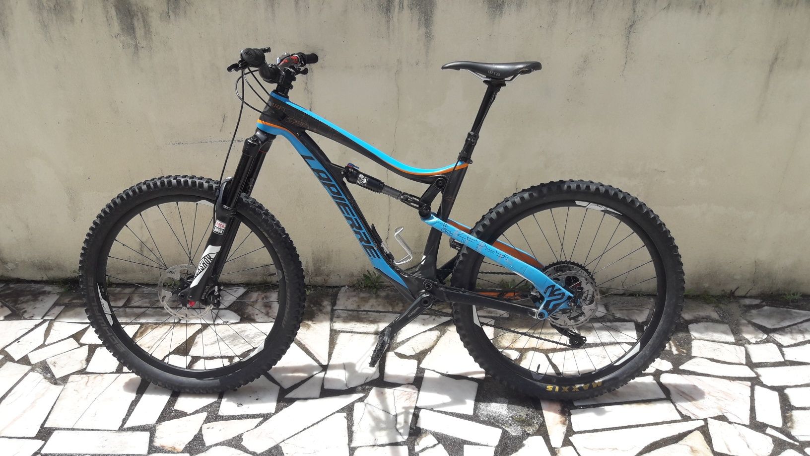 Bicicleta Enduro Lapierre Zesty 527 AM 2014