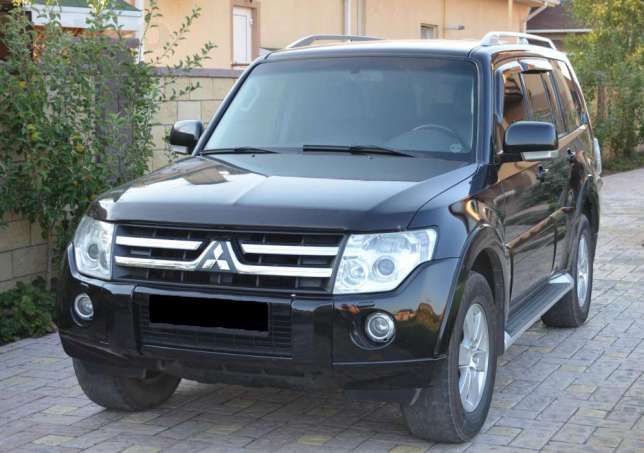 Аренда авто для свадьбы и деловых мероприятий Mitsubishi Pajero Wagon