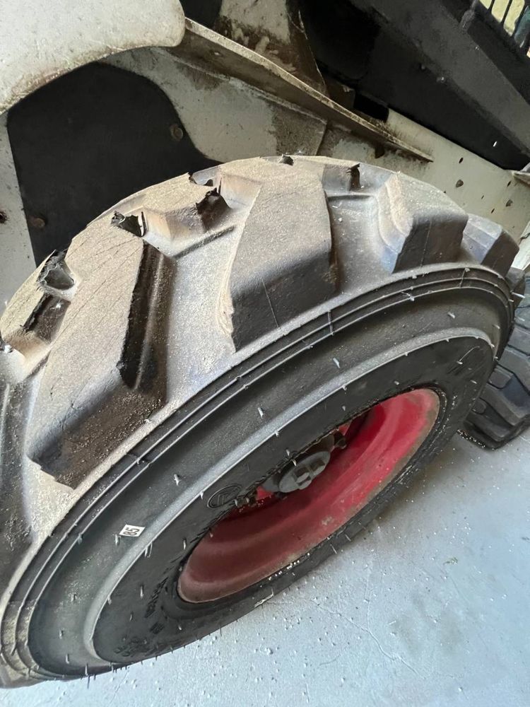 Продам Bobcat S300