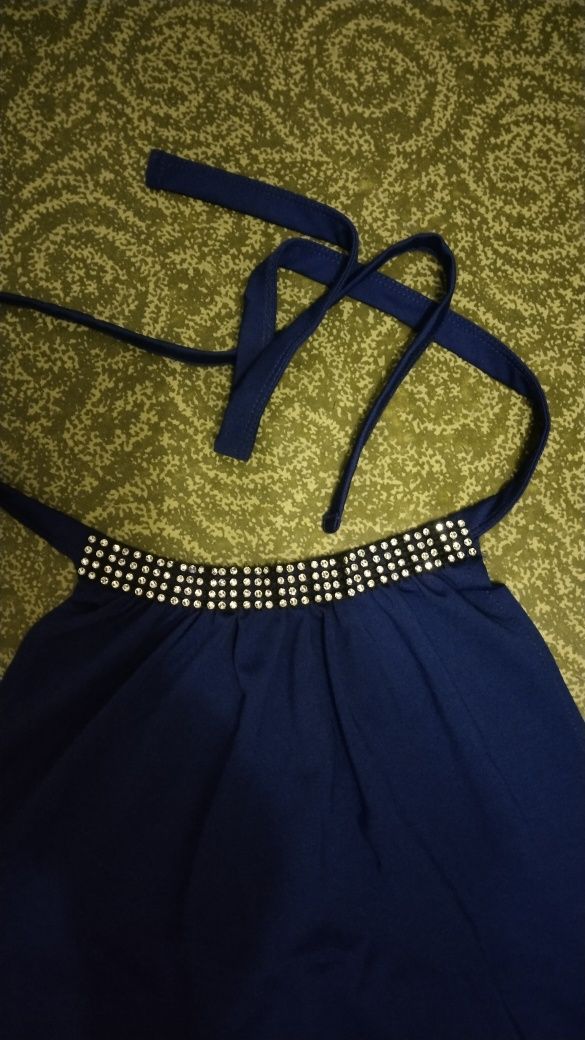 Платье красивого синего цвета