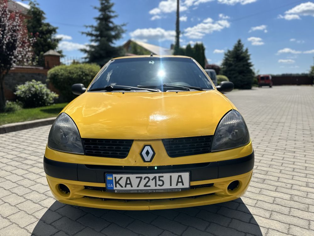 Renault Clio Symbol 2005 року газ/бензин