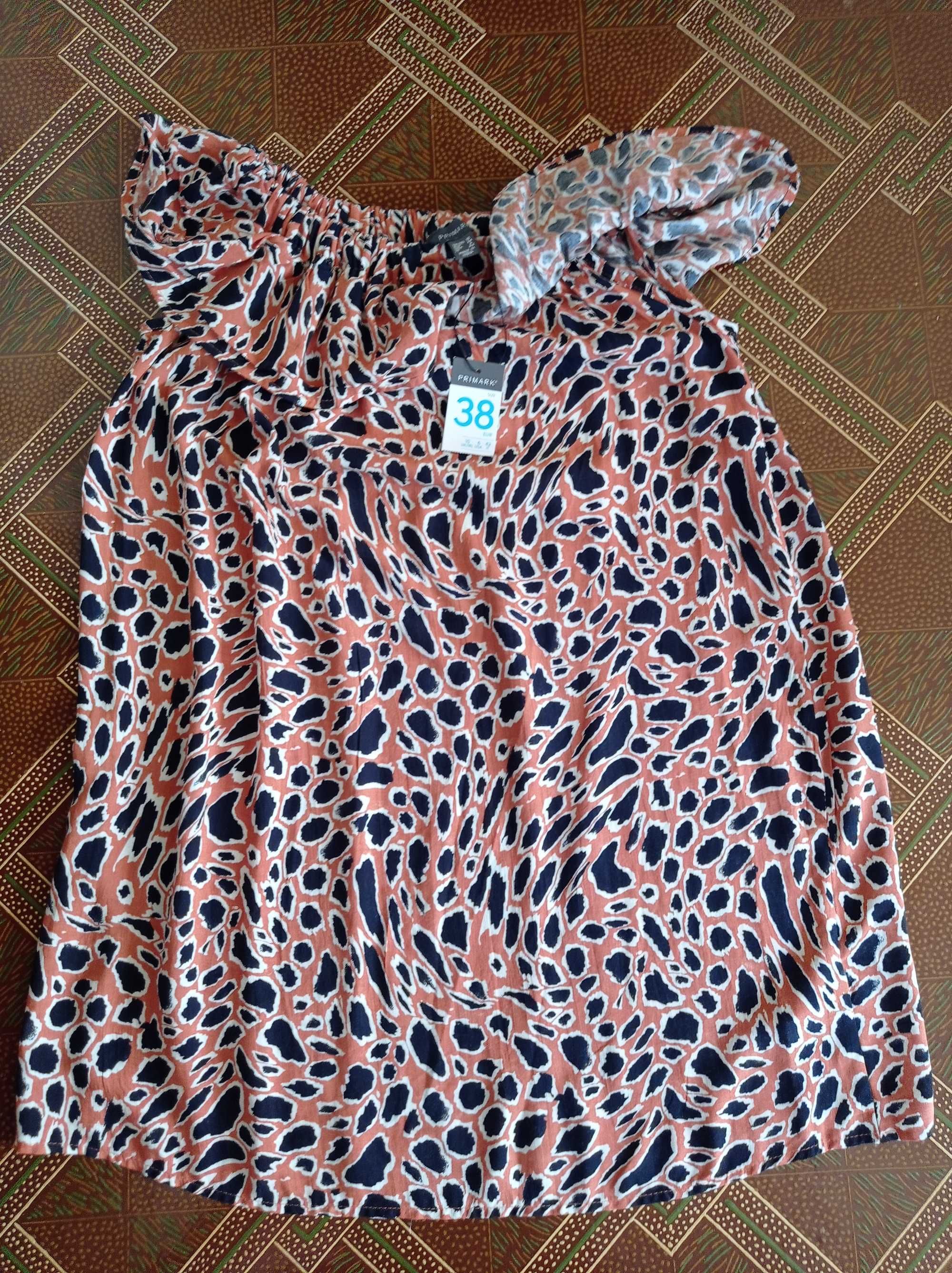Платье с открытыми плечами вискоза
Primark