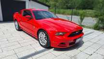 Ford mustang 3.7  v6 premium pony